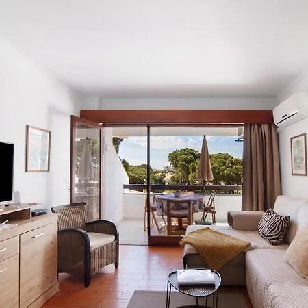 Tenis Golfmar Apartment *